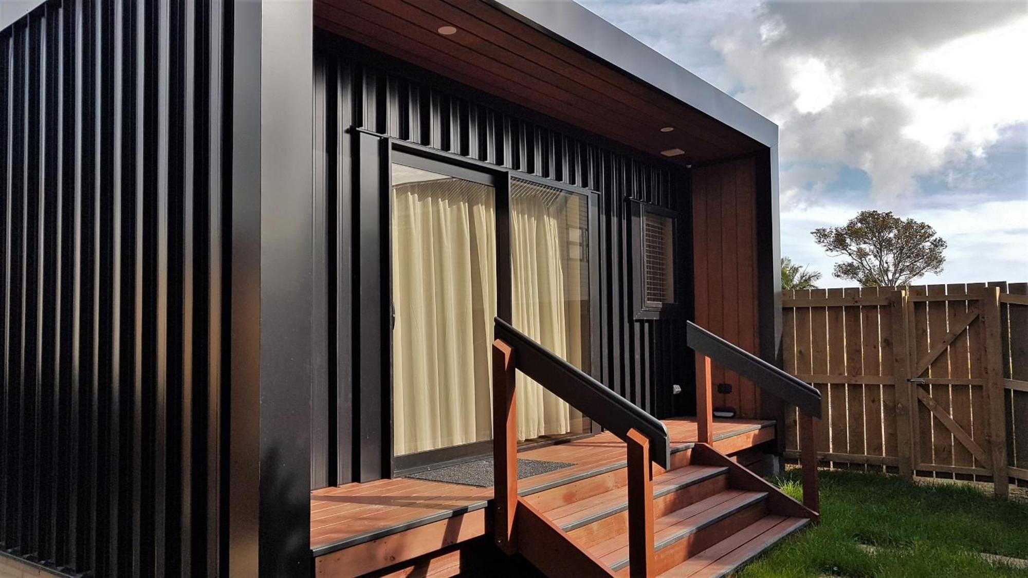 Beachbox Boutique Accommodation Купърс Бийч Екстериор снимка